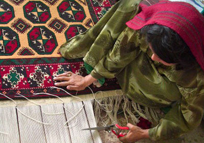 A Concise & Complete Guide to Traditional Rugs