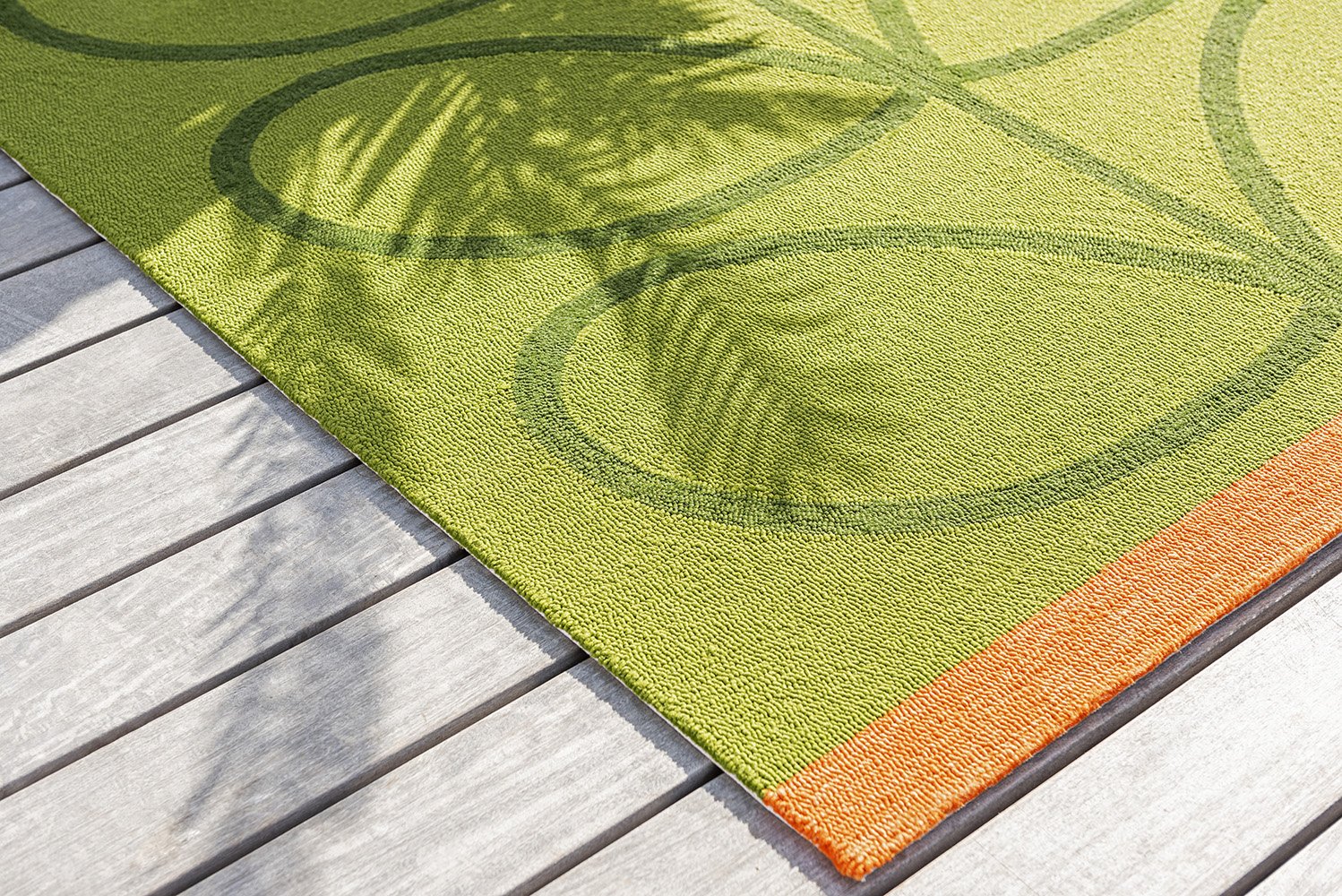 Orla Kiely Giant Linear Stem in Seagrass: Outdoor Rug 460607